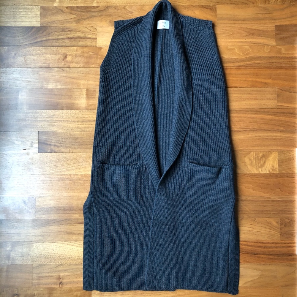 Aritzia Wilfred Sleeve-less Long Cardigan